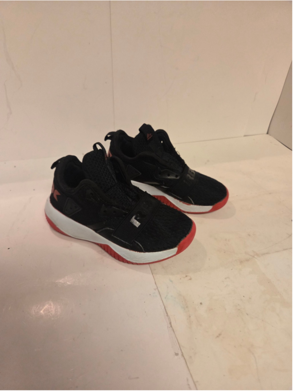 Boys RBX Sneakers Black and Red Size 11 Toddler